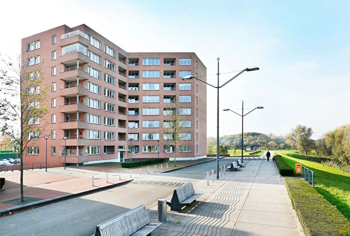 3-kamerappartement te koop in Maasoever, Den Bosch