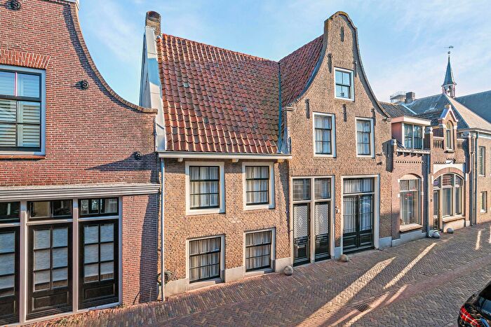 7-kamerhuis te koop in Haastrecht-Dorpskern, Haastrecht