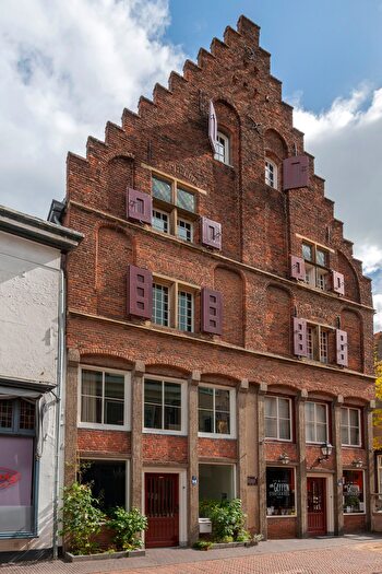 7-kamerhuis te koop in Binnenstad, Tiel