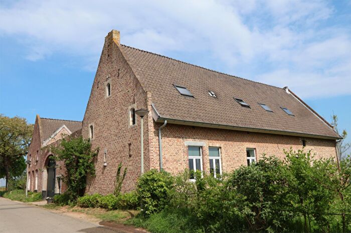 8-kamerhuis te koop in Maastricht – van Akenweg, Oud-Caberg