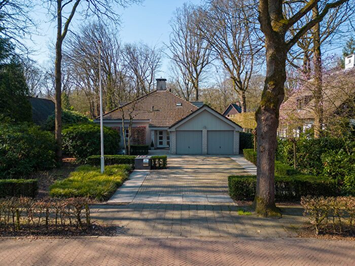 6-kamerhuis te koop in Loonsebaan, Vught
