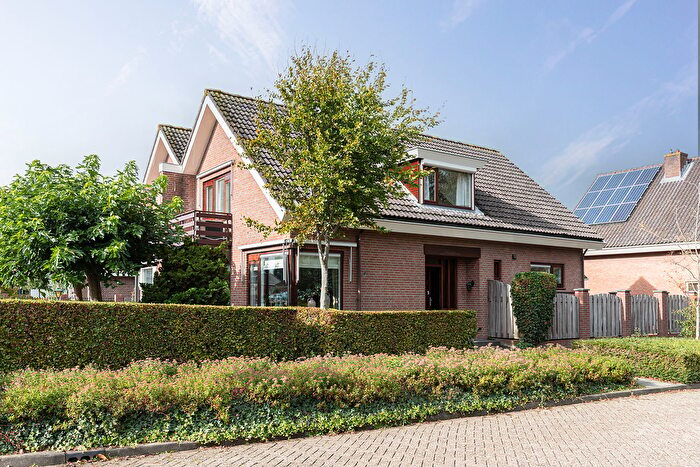 5-kamerhuis te koop in Bleskensgraaf-Dorp, Bleskensgraaf ca