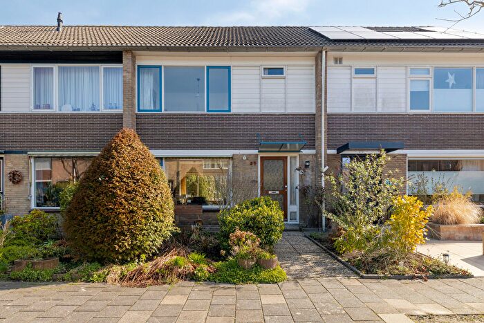 6-kamerhuis te koop in Paddepoel-Noord, Groningen