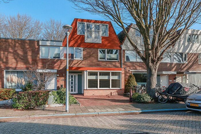 7-kamerhuis te koop in Hoofddorp – Van den Berghlaan, Hoofddorp Centrum Oost