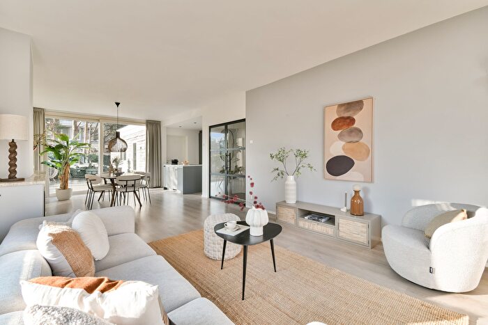 7-kamerhuis te koop in Amsterdam – Gunterstein, Buitenveldert-Zuidwest