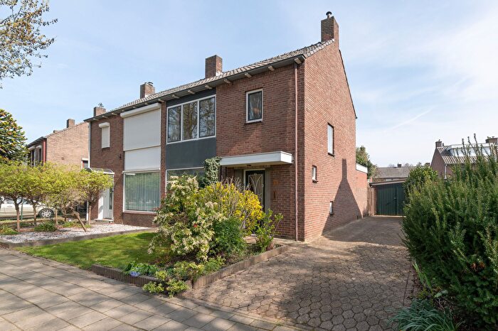 6-kamerhuis te koop in Kluis, Geleen