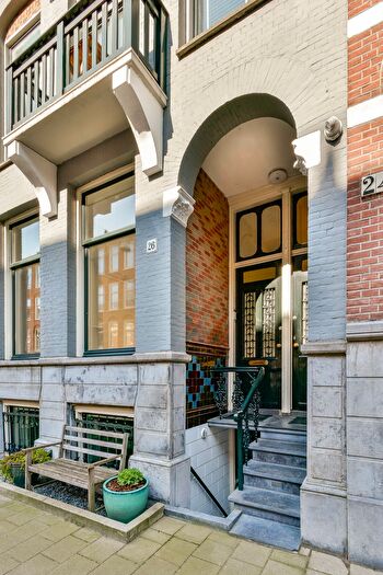 4-kamerappartement te koop in Amsterdam – Van Eeghenstraat, Concertgebouwbuurt