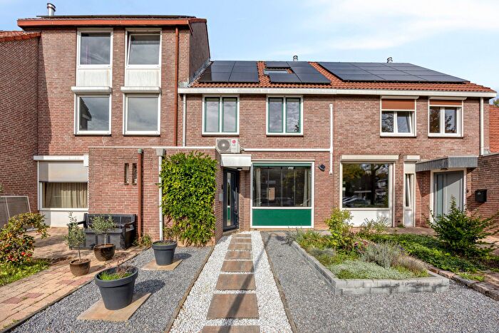6-kamerhuis te koop in Hoogvonderen, Roermond