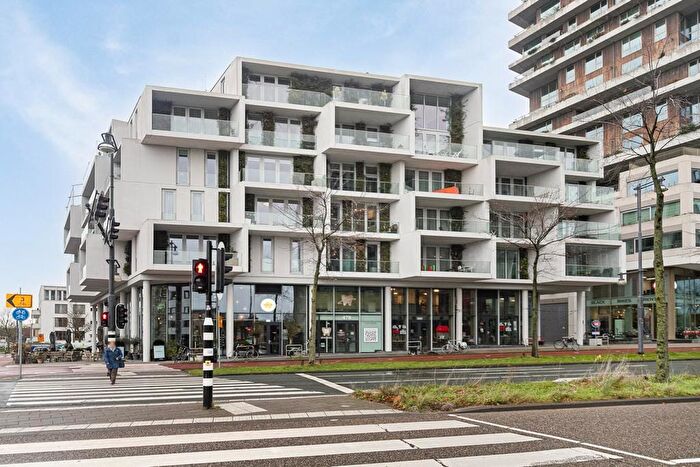 4-kamerappartement te huur in Sloterdijk Stationskwartier, Amsterdam
