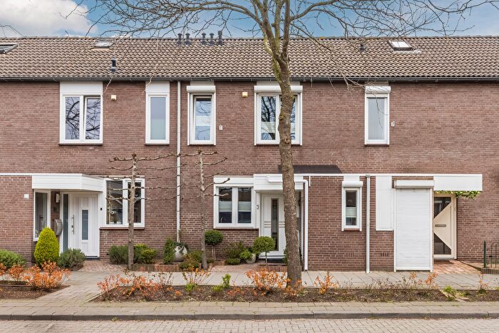 4-kamerhuis te koop in Gesworen Hoek Zuid, Tilburg
