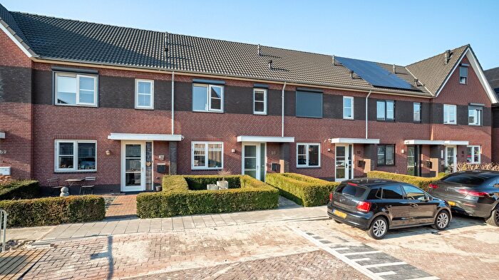 5-kamerhuis te koop in Ootmarsumsestraat en omgeving, Almelo