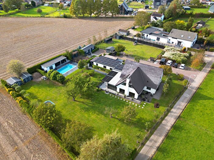 11-kamerhuis te koop in Buitengebied Huissen, Huissen