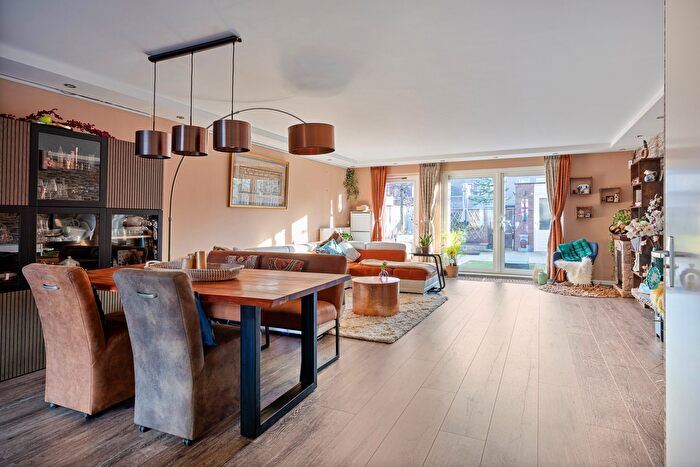 5-kamerhuis te koop in Almere – Kiel, Noorderplassen W.-Zuid