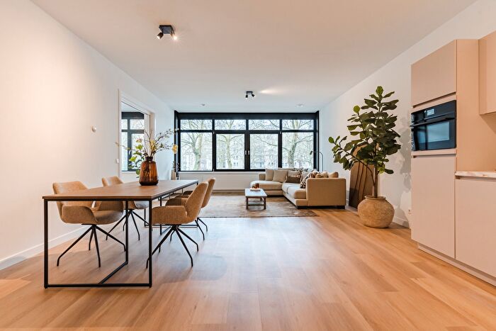 3-kamerappartement te koop in Rochusbuurt, Eindhoven