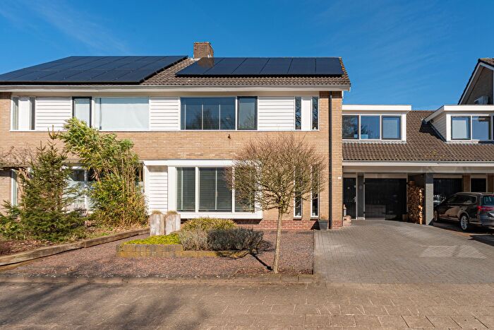 5-kamerhuis te koop in Polhaar, Dalfsen