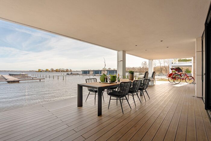 4-kamerappartement te koop in Oud-Loosdrecht, Loosdrecht