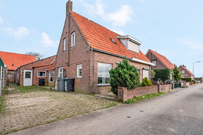 2-kamerhuis te koop in Buitengebied Maasbommel, Maasbommel