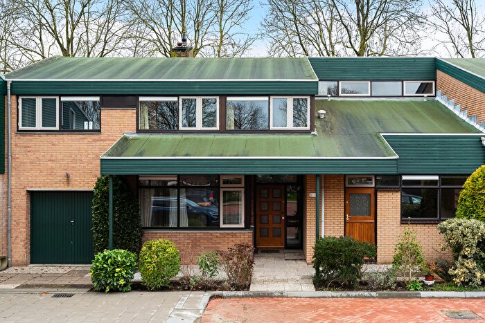 5-kamerhuis te koop in Bloemenbuurt, Berkel en Rodenrijs