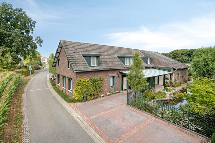 10-kamerhuis te koop in Varst, Posterholt