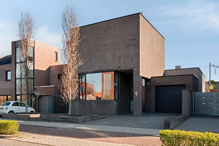 11-kamerhuis te koop in Limbrichterveld, Sittard
