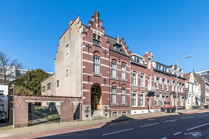 11-kamerhuis te koop in Heerlen – Valkenburgerweg, 't Loon