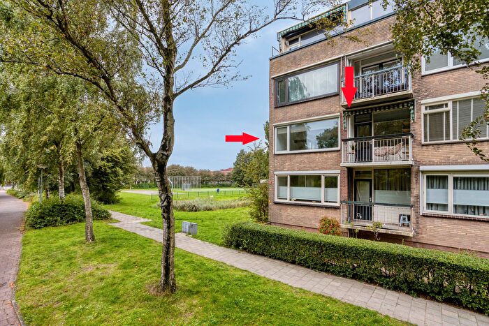 3-kamerappartement te koop in Onderwijzersbuurt, Heemskerk