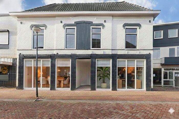 6-kamerhuis te koop in Neede – Oudestraat, Neede Centrum