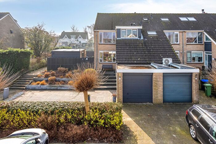 4-kamerhuis te koop in Haastrecht – Esdoornstraat, Stein