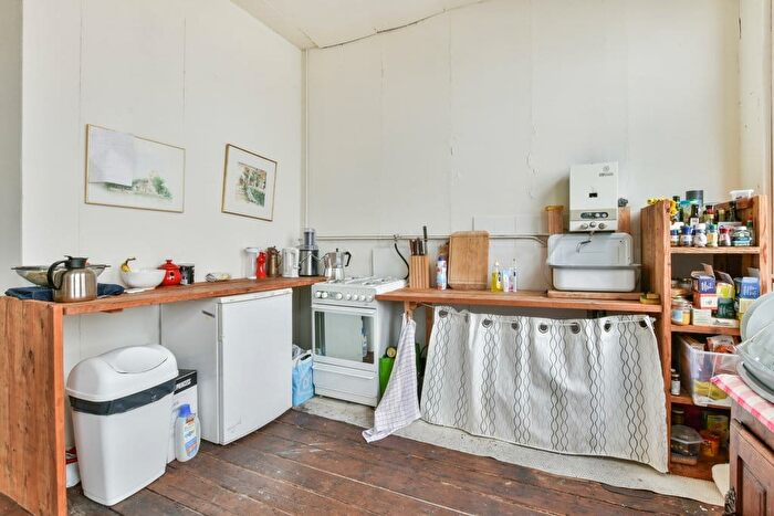 Koop en Huur Huizen - 3