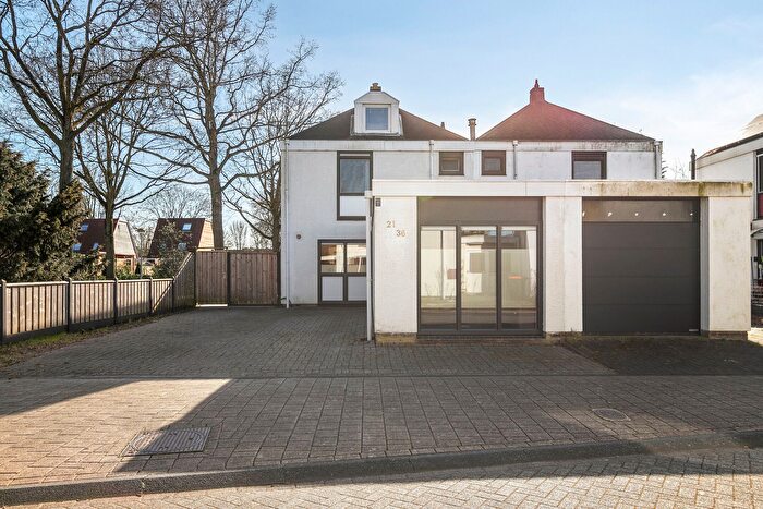 6-kamerhuis te koop in Lelystad – Wold, Wold