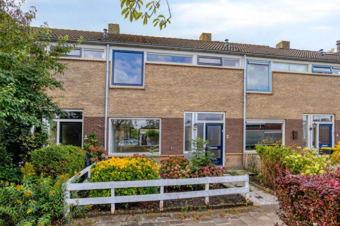 5-kamerhuis te koop in Oud-Beijerland Zuidwijk, Oud-Beijerland