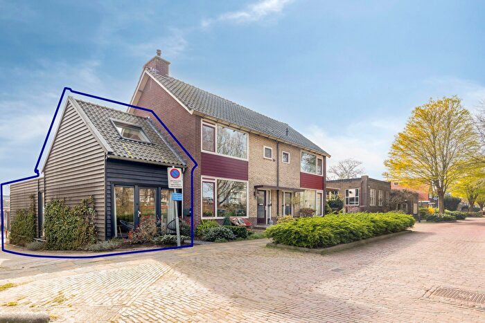 2-kamerhuis te koop in Alphen aan den Rijn – Aarkade, Van Boetzelaerstraat