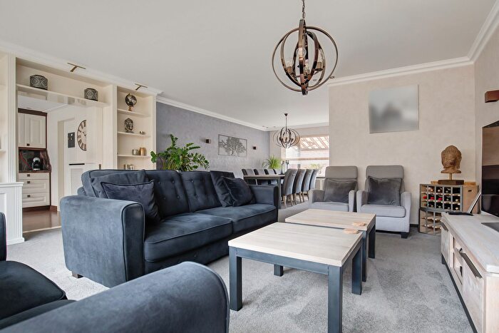 Koop en Huur Huizen - 3