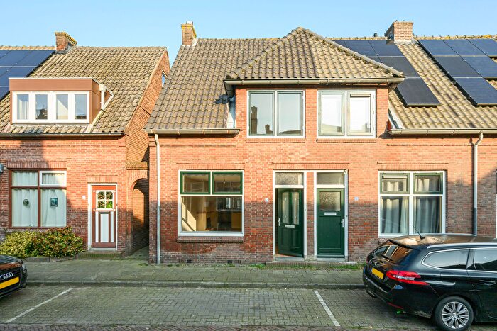 5-kamerhuis te koop in Vermeerkwartier-West, Amersfoort