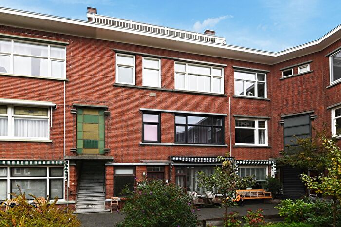 3-kamerappartement te koop in Den Haag – Perenstraat, Vruchtenbuurt