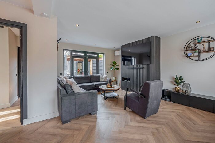 Koop en Huur Huizen - 2