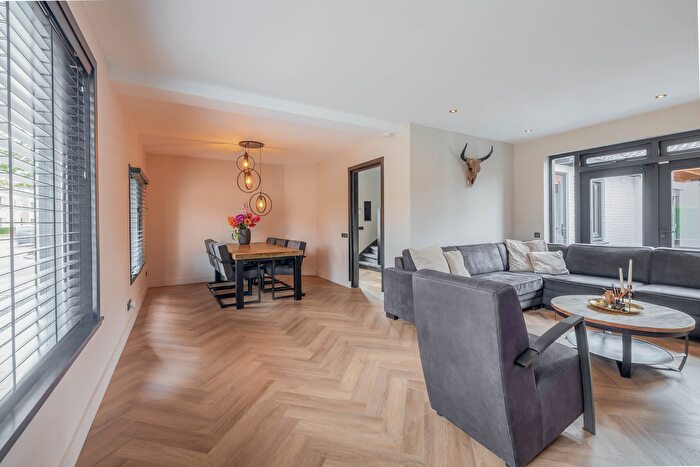 Koop en Huur Huizen - 3