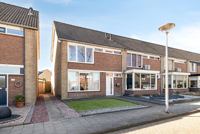 5-kamerhuis te koop in Steenbergen-Zuid, Steenbergen (NB)