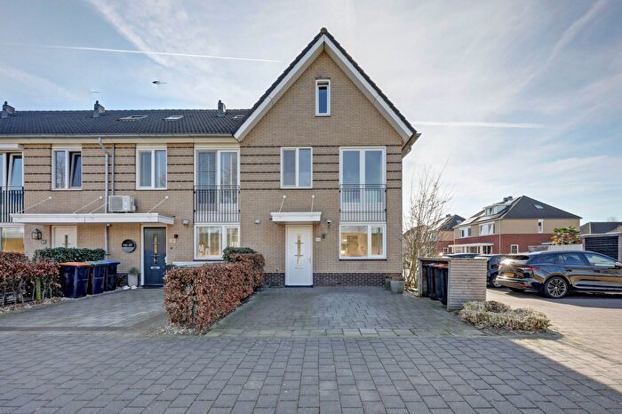 4-kamerhuis te koop in De Gilden, Dronten
