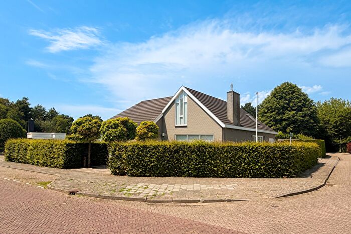 5-kamerhuis te koop in Axel – Zuidsingel, Kern Axel