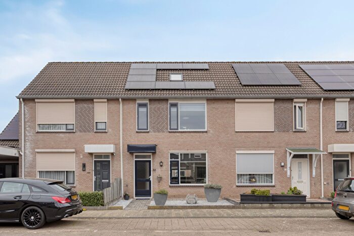 6-kamerhuis te koop in Oss – Duiker, Schalkskamp
