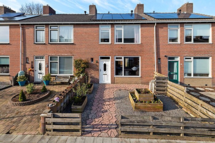 4-kamerhuis te koop in De Wiken noord, Drachten