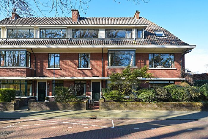 9-kamerhuis te koop in Den Haag – Van Ouwenlaan, Duinzigt