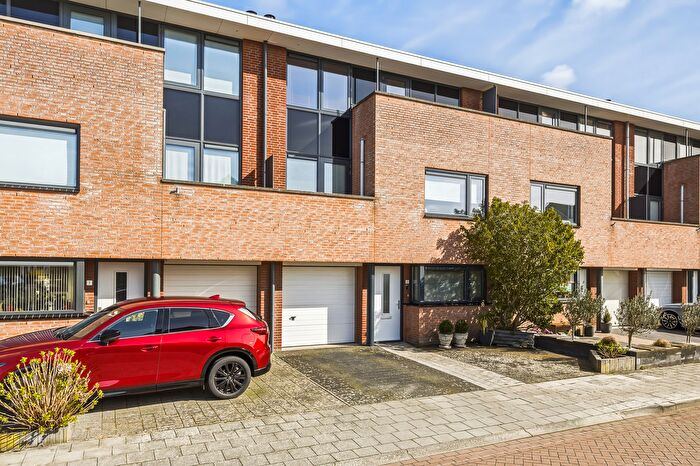 5-kamerhuis te koop in Molenweg e.o., Oost-Souburg