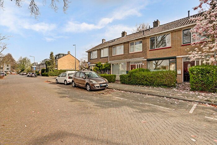 5-kamerhuis te koop in Rotterdam – Van Epenstraat, Het Lage Land