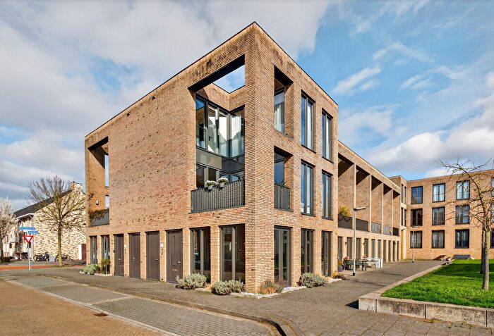 4-kamerhuis te koop in Den Bosch – Ampèrestraat, Boschveld