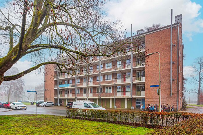 4-kamerappartement te koop in Componistenbuurt-Zuid, Amersfoort