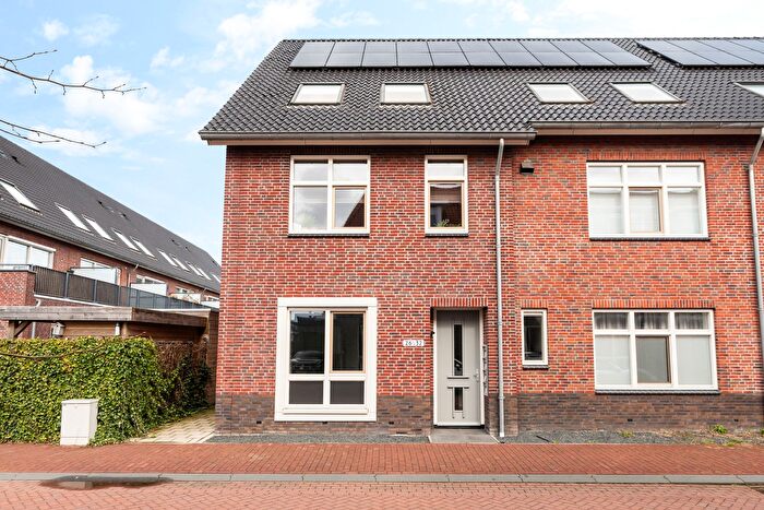 2-kamerappartement te koop in Roelofarendsveen, Roelofarendsveen