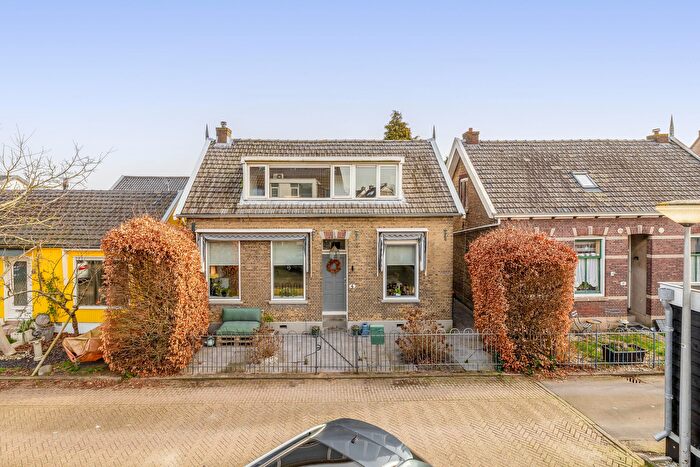 4-kamerhuis te koop in Boveneind, Krimpen aan den IJssel