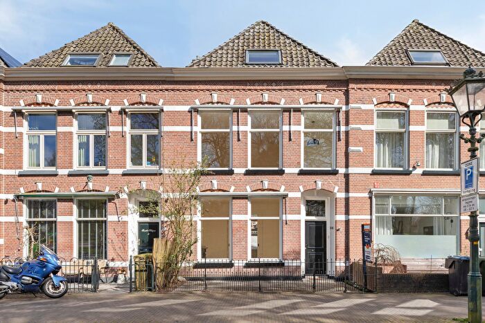 6-kamerhuis te koop in Binnenstad Kampen, Kampen